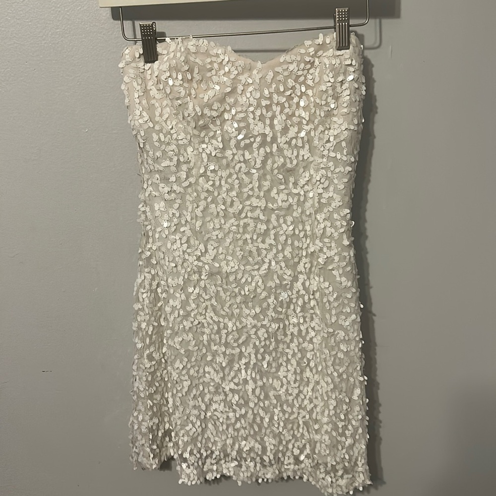 White sequenced adorable party mini dress- Trixxi